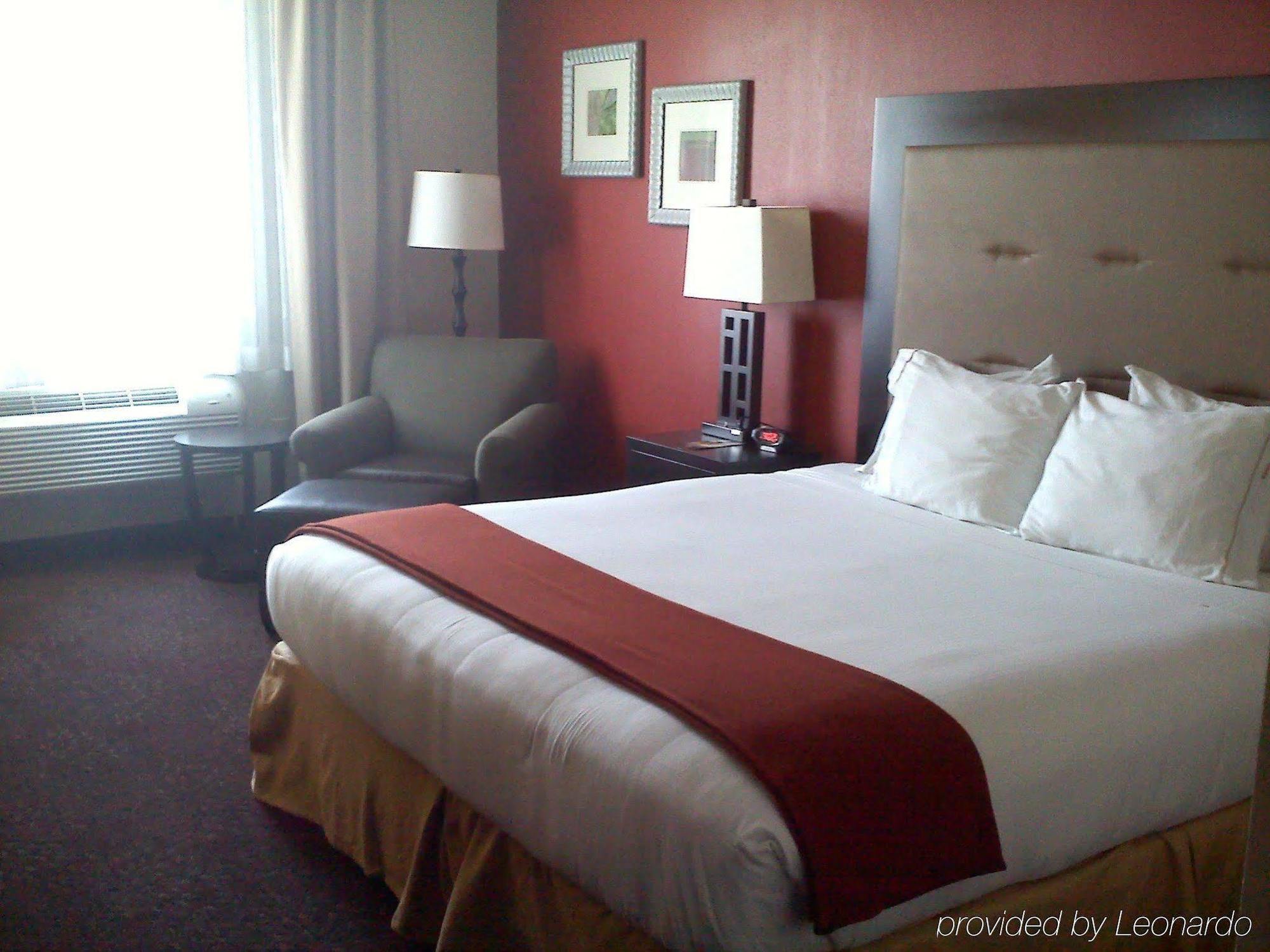 Holiday Inn Express Harvey-Marrero, An Ihg Hotel Room photo